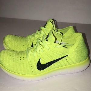 Nike Free RN Flyknit